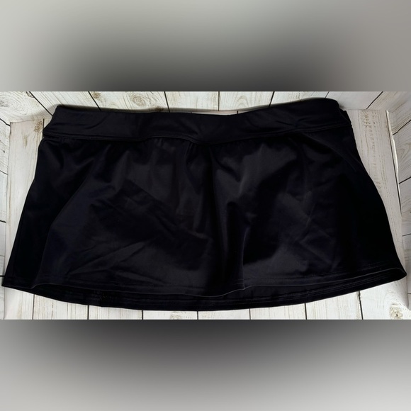 NEW Lands' End Buckle Belted Swim Bottom Skirt Skort 16 Black 12” 0898 - Picture 3 of 6